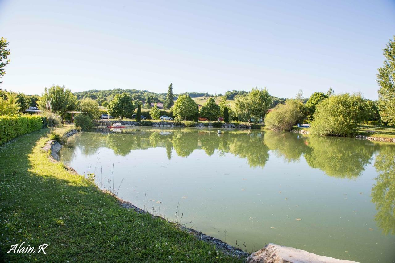 Hotel Paradise Challets And Camping Sarrecave Exterior foto