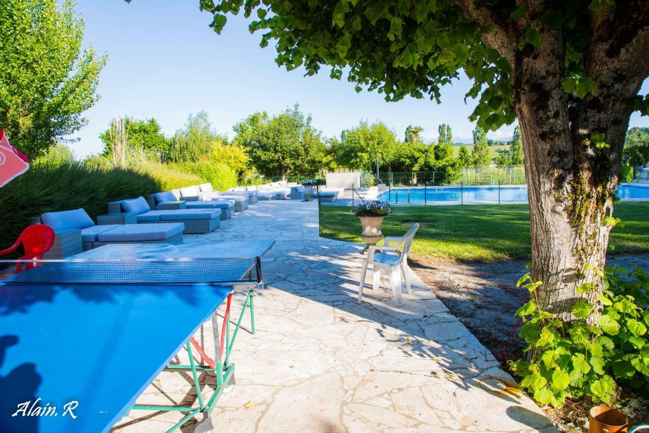 Hotel Paradise Challets And Camping Sarrecave Exterior foto