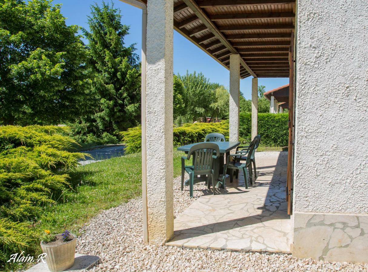 Hotel Paradise Challets And Camping Sarrecave Exterior foto